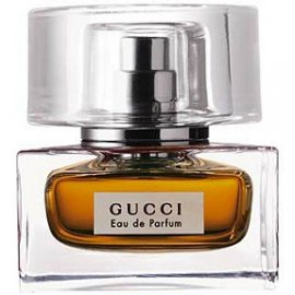 Заказать женскую парфюмерию Gucci Eau de Parfum 2352 Gucci Eau de Parfum 2352 фото