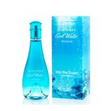 Cool Water Woman Into The Ocean 2989 